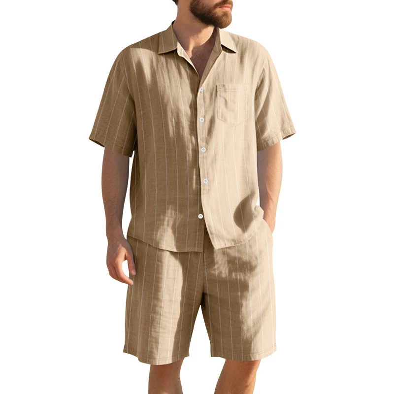 Herren Kurzarm-Pyjama-Set mit dezentem Streifenmuster und praktischer Brusttasche Nord Taschen