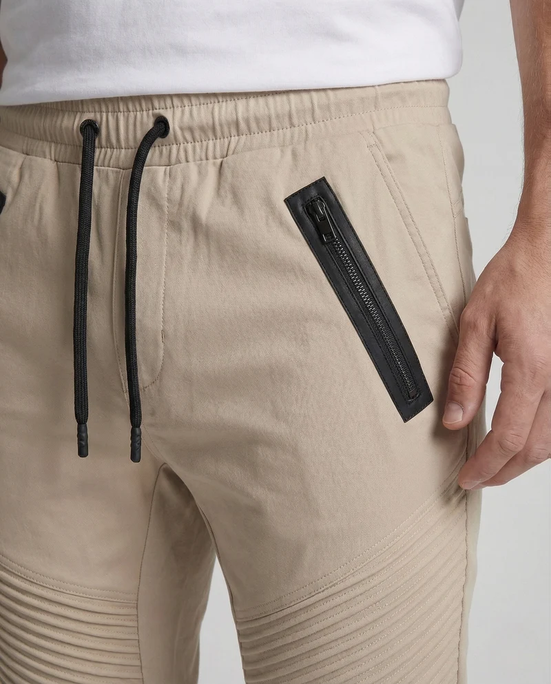 Herren Biker Jogginghose mit Steppdetails