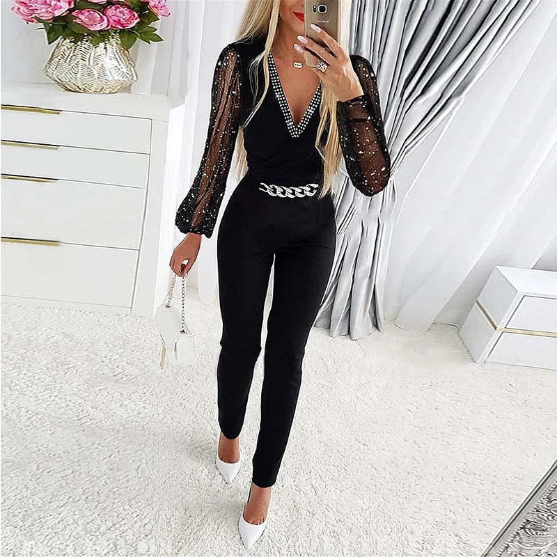 Jumpsuit Slim Passform V-Ausschnitt mit Diamantdetails Schnittärmel Kettengürtel