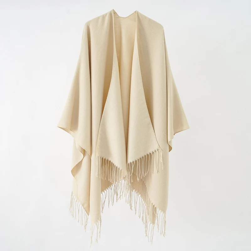 Damen Modischer Fransen-Poncho Aus Weichem Material mit Luxuriösem Fall
