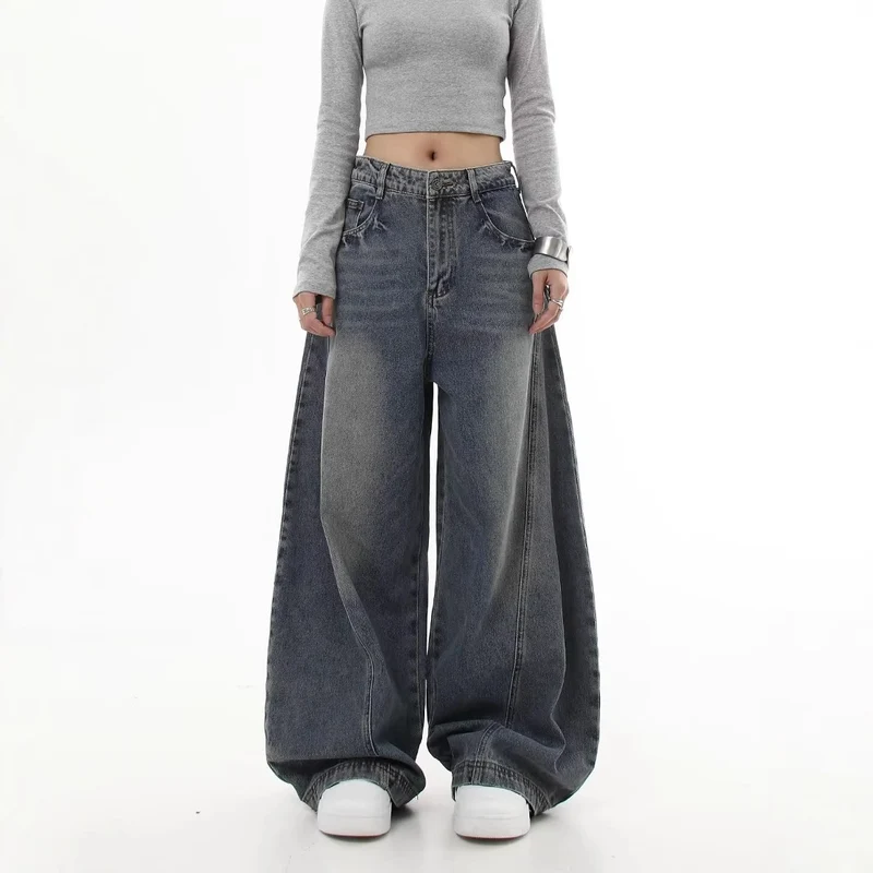 Damen Weitgeschnittene Mom-Jeans Nord Taschen