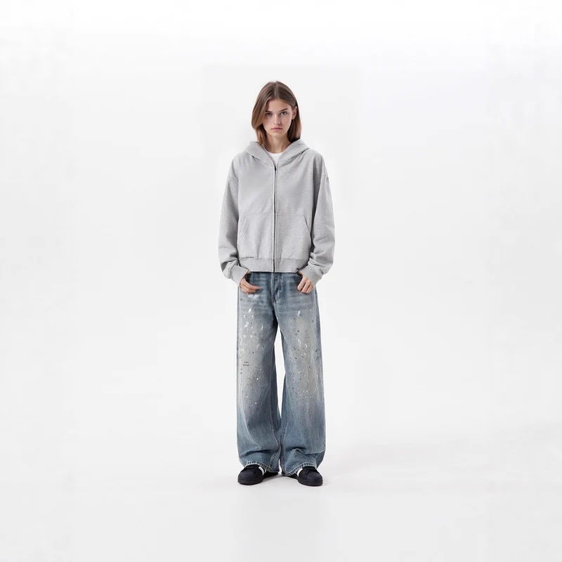 Damen Weitgeschnittene Jeans mit einzigartigen Zerstörungsdetails Nord Taschen