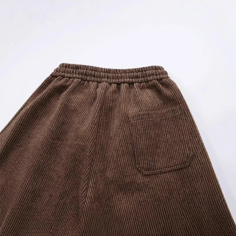 Damen Weitgeschnittene Cord-Hose mit elastischem Bund Nord Taschen