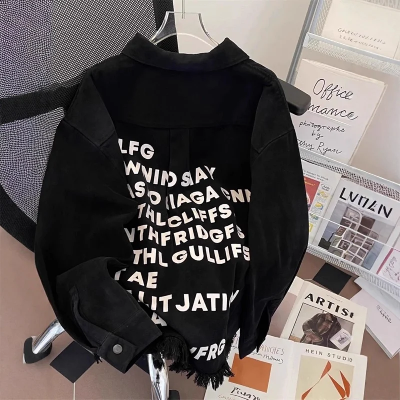 Damen Urbane Oversized Jacke mit kreativem Schriftzug Nord Taschen