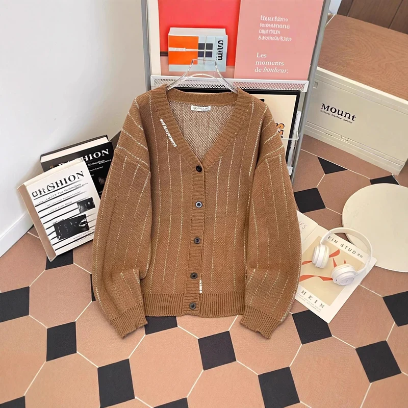 Damen Strickjacke mit V-Ausschnitt und Knöpfen Nord Taschen