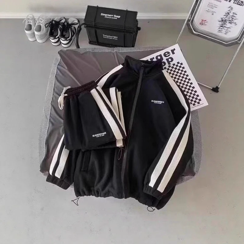 Damen Sportliches Sweat-Anzug Nord Taschen