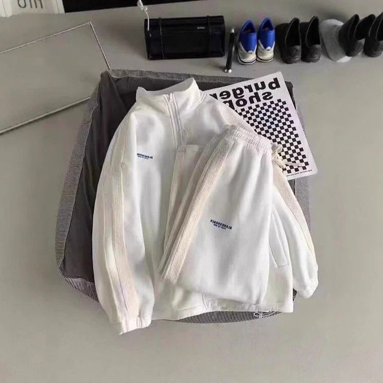 Damen Sportliches Sweat-Anzug Nord Taschen