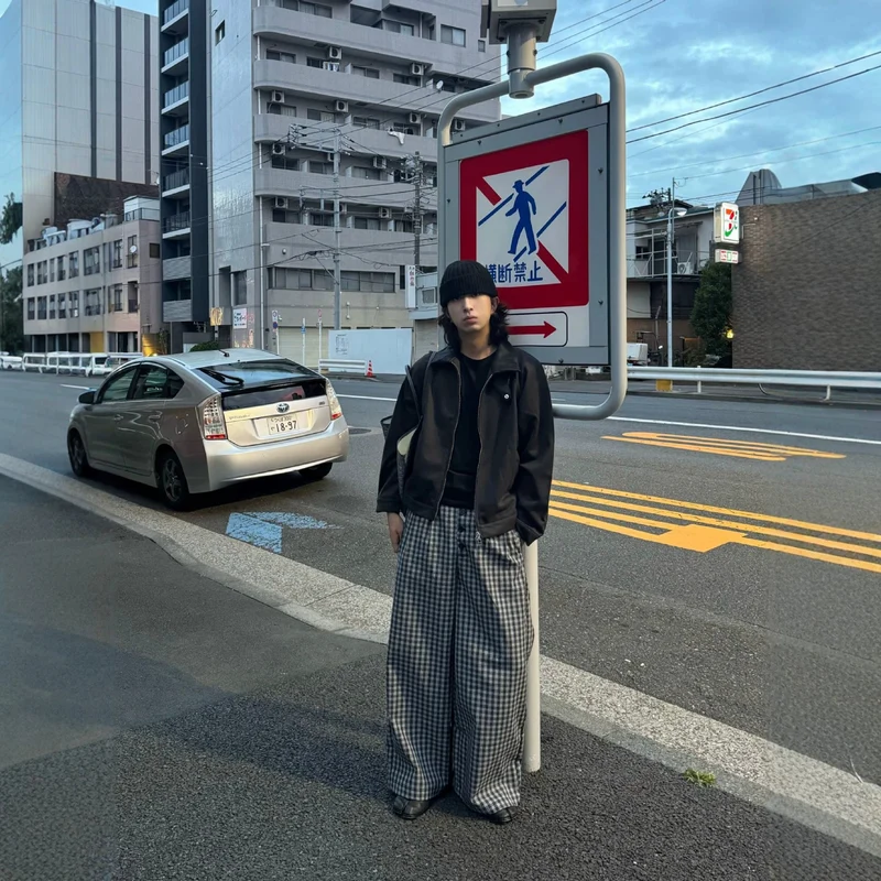 Damen Hoch taillierte Karottenhose Nord Taschen