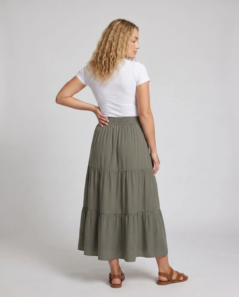Damen Maxirock mit voluminösen Rüschendetails