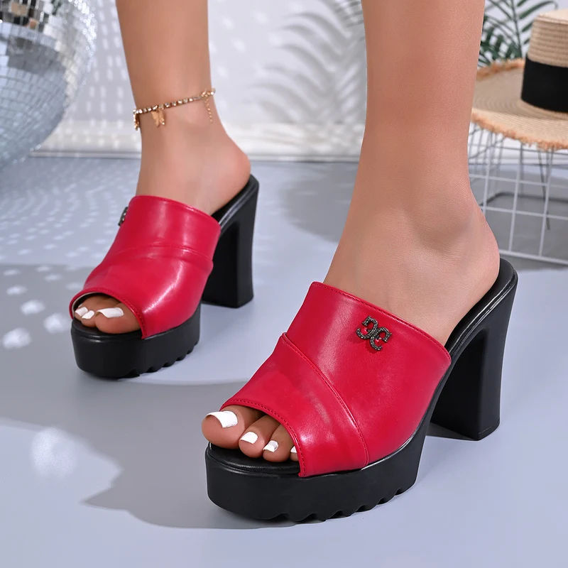 Damen Plateau-Pantoletten mit elegantem Riemendesign und bequemer Sohle
