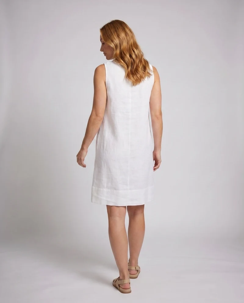 Damen lässiges Leinen-Kleid mit feinem Rundhalsausschnitt und minimalistischer Silhouette