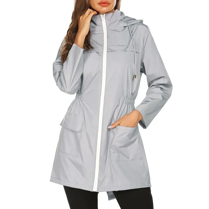 Leichte Regenjacke für Damen mit Kapuze