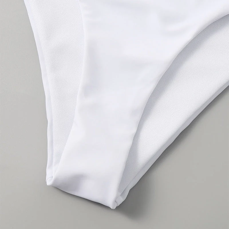 Damen Einseitiger Bikini mit innovativem Cut-Out