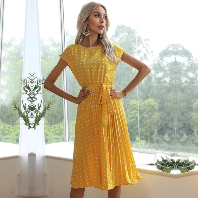 Kurzärmeliges Polka Dot Plissee-Kleid