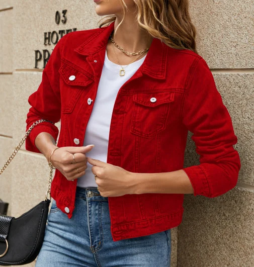 Damen Jeansjacke im modischen Look mit anatomischem Schnitt und praktischen Taschen