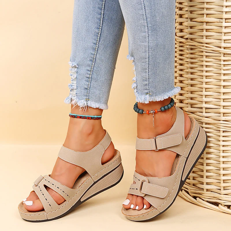 Damen orthopädische Komfortsandalen mit verstellbaren Riemen und anatomischem Fußbett Nord Taschen