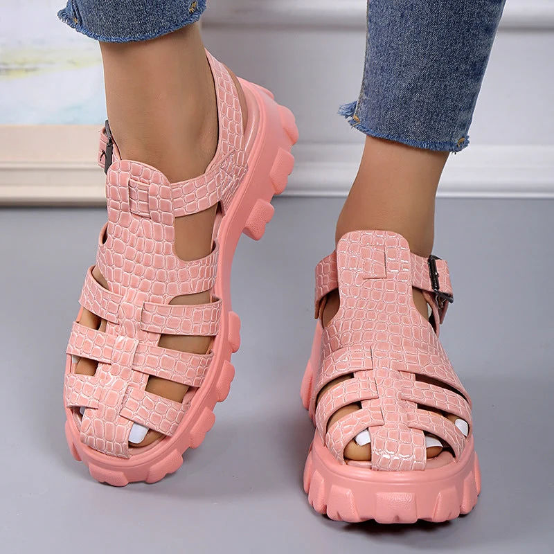 Damen Plateau-Sandalen mit trendigem Riemendesign und stabiler Gummisohle