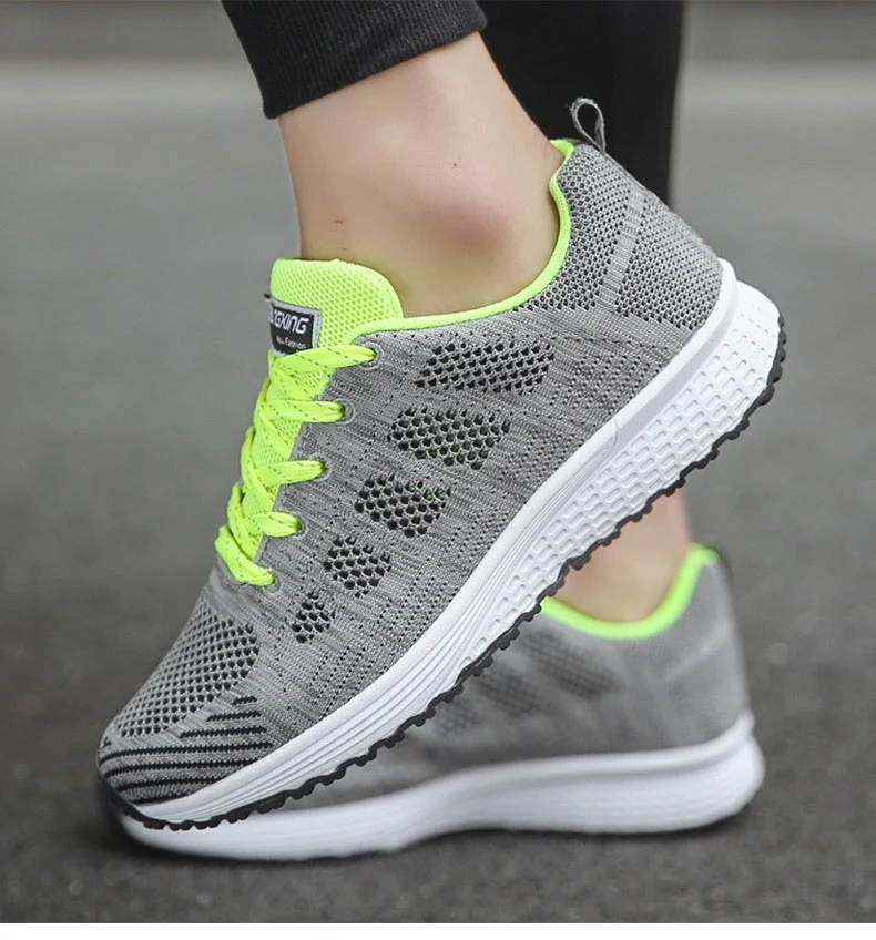 Damen Komfort-Sneaker mit Mesh-Obermaterial und Schnürung