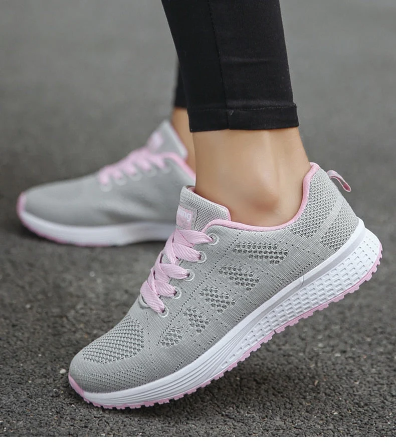 Damen Komfort-Sneaker mit Mesh-Obermaterial und Schnürung