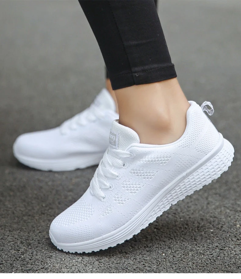 Damen Komfort-Sneaker mit Mesh-Obermaterial und Schnürung