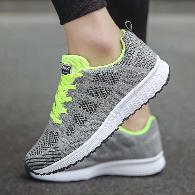 Damen Komfort-Sneaker mit Mesh-Obermaterial und Schnürung