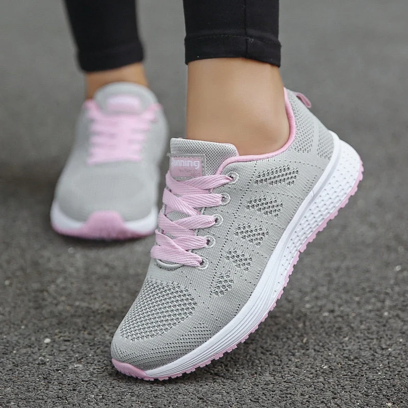 Damen Komfort-Sneaker mit Mesh-Obermaterial und Schnürung