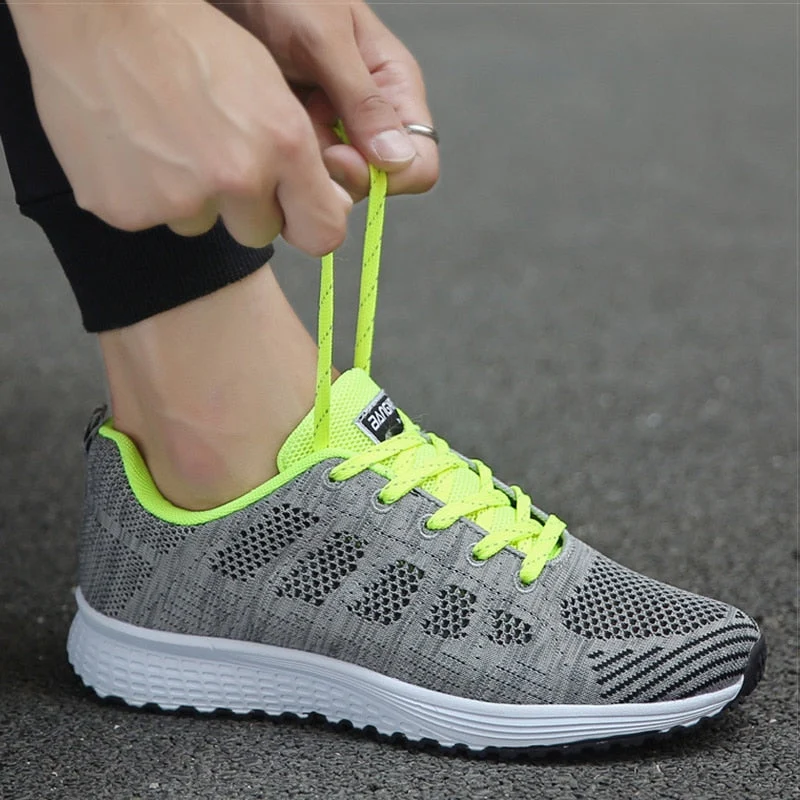 Damen Komfort-Sneaker mit Mesh-Obermaterial und Schnürung