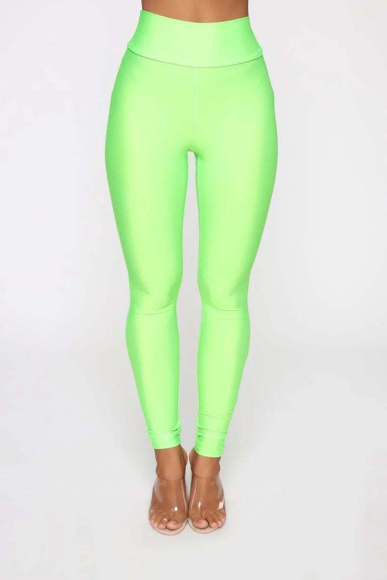 Damen Hochgeschnittene Leggings mit Raffung Nord Taschen