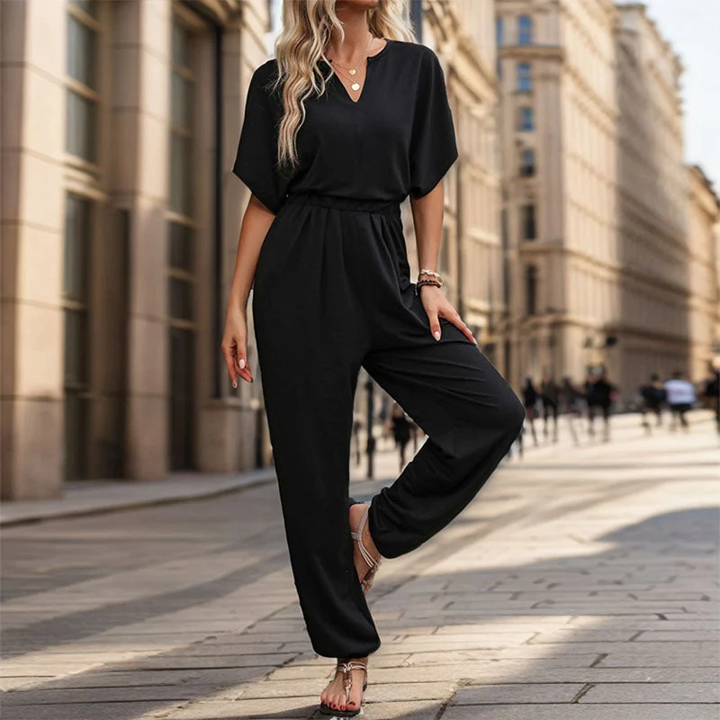 Damen lässiger Jumpsuit mit eleganter Drapierung und Taillierung