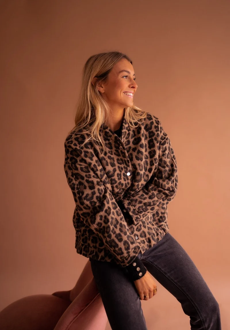 Stilvolle Modische Jacke für Damen