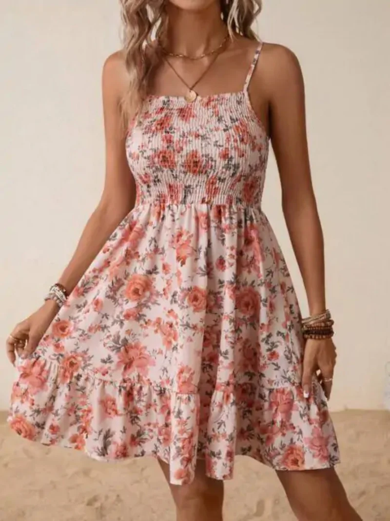 Damen florales Sommerkleid mit gerafftem Oberteil und schwingendem Saum