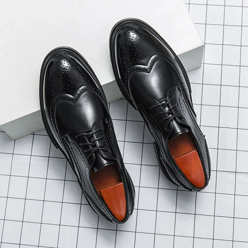 Herren Elegante Schnürschuhe mit klassischen Broguemuster und rutschfester Sohle