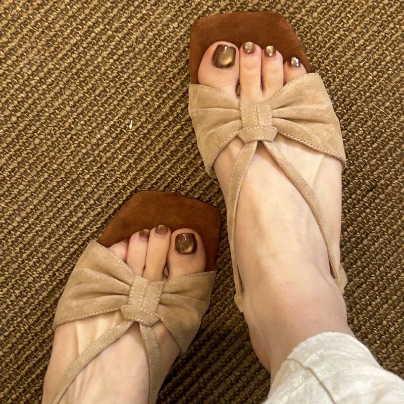 Damen Sandalen mit elegantem Schleifen-Design und komfortablem Blockabsatz
