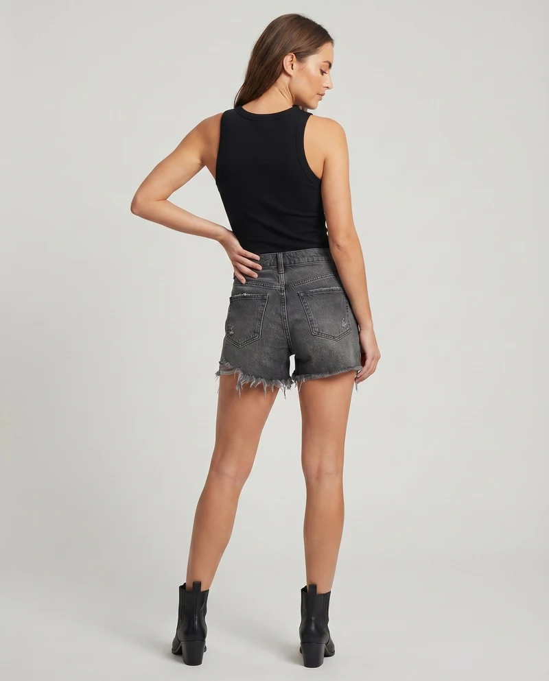 Damen Denim-Shorts High-Waist Asymmetrisch Used-Effekt