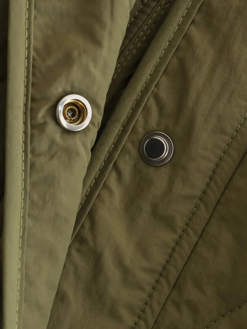 Gepolsterte Jacke Damen, Leichtes Übergröße Modell mit Taschen, Knopfverschluss