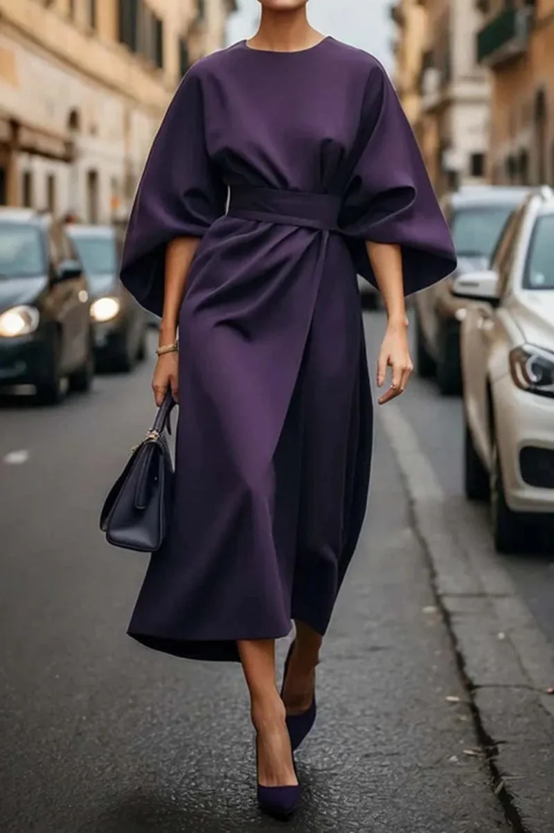Damen Elegantes Maxikleid mit innovativem Schnitt und voluminösen Ärmeln