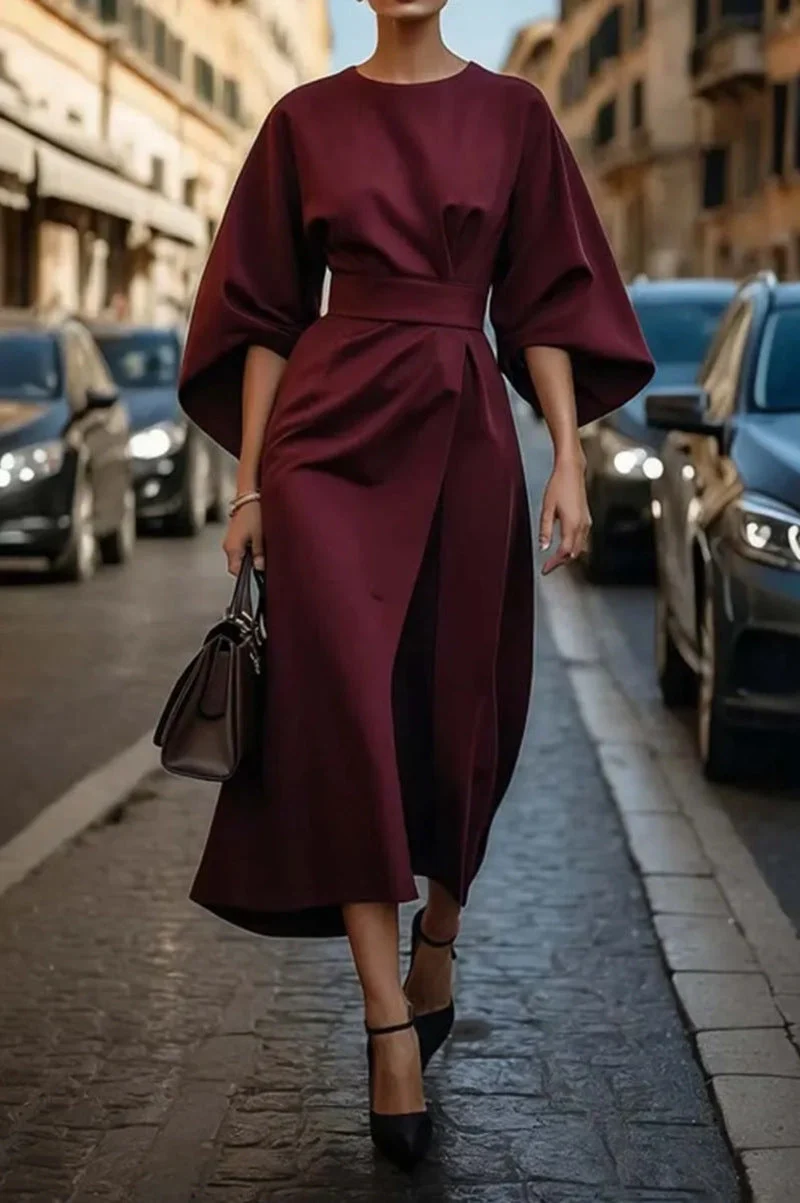 Damen Elegantes Maxikleid mit innovativem Schnitt und voluminösen Ärmeln