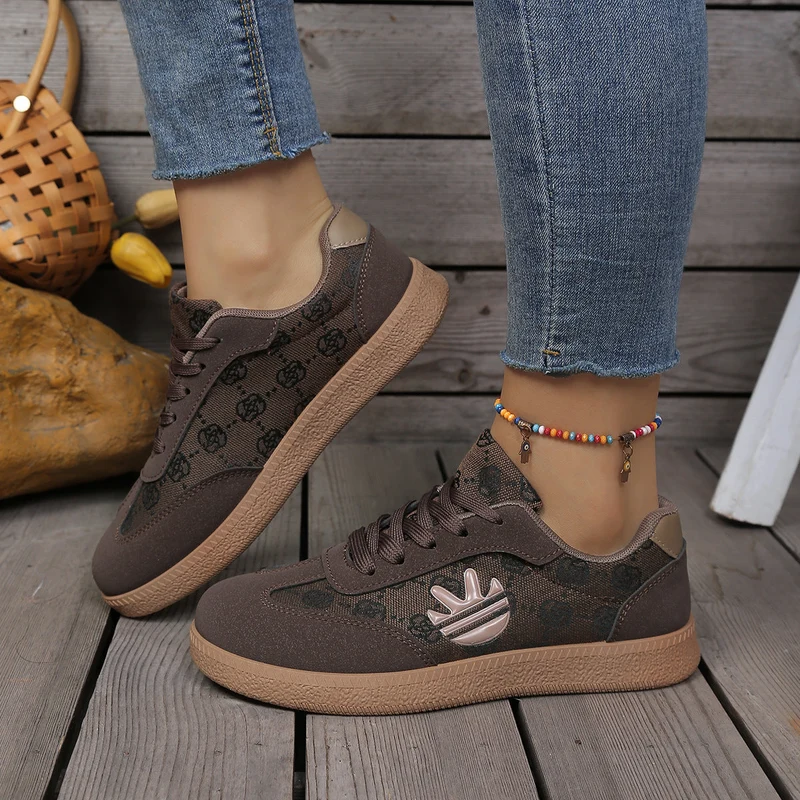 Damen Sneakers mit rutschfester Sohle und weichem Obermaterial