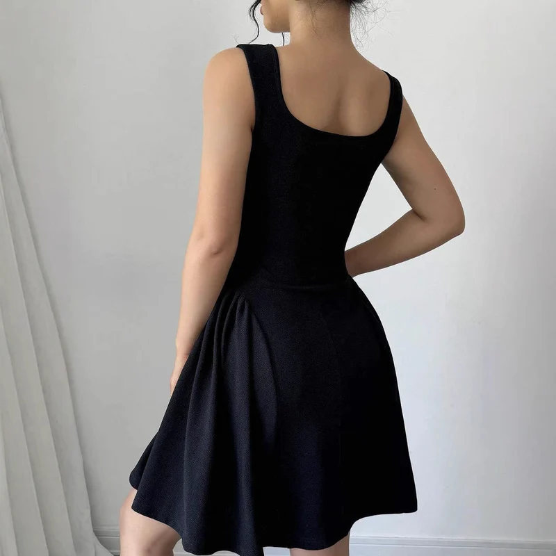 Damen A-Linien Kleid mit Quadrat-Ausschnitt und fließendem Rock