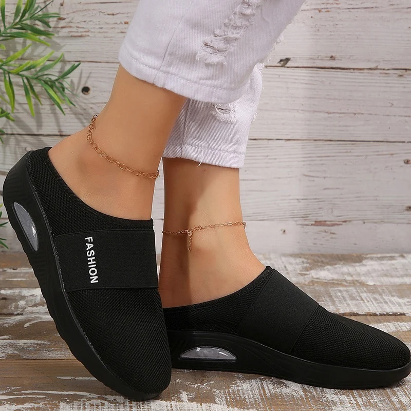 Damen Bequeme Slip-On Clogs mit atmungsaktiver Mesh-Oberfläche und flexibler Sohle