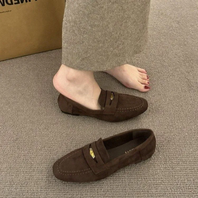 Damen Mokassins mit weichem Wildleder und elegantem Riemenverschluss