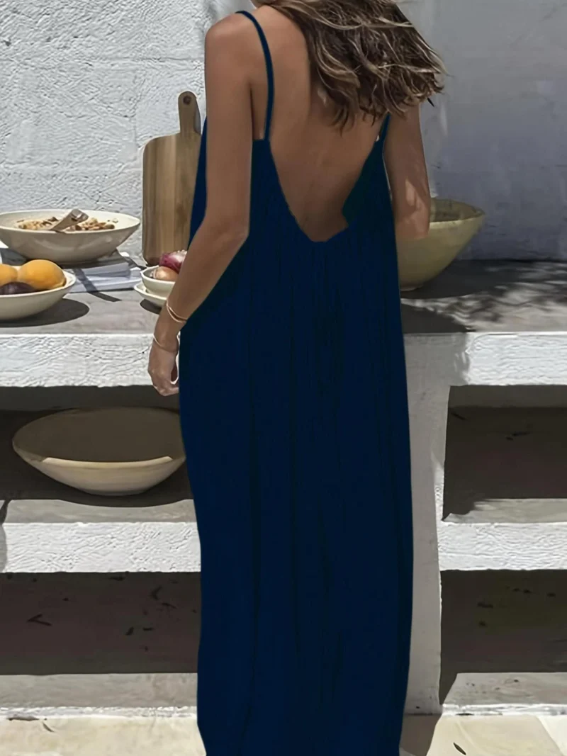 Damen Maxikleid im eleganten Open-Back Design mit feinen Spaghettiträgern Nord Taschen
