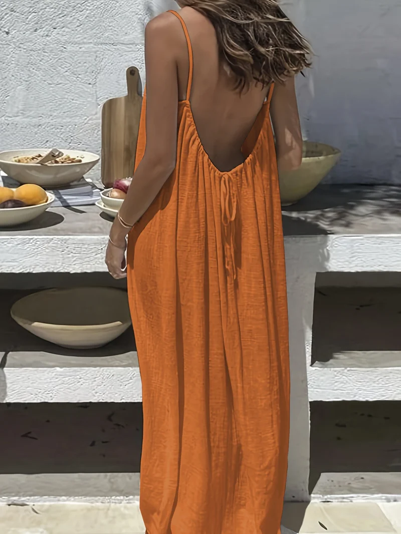Damen Maxikleid im eleganten Open-Back Design mit feinen Spaghettiträgern Nord Taschen