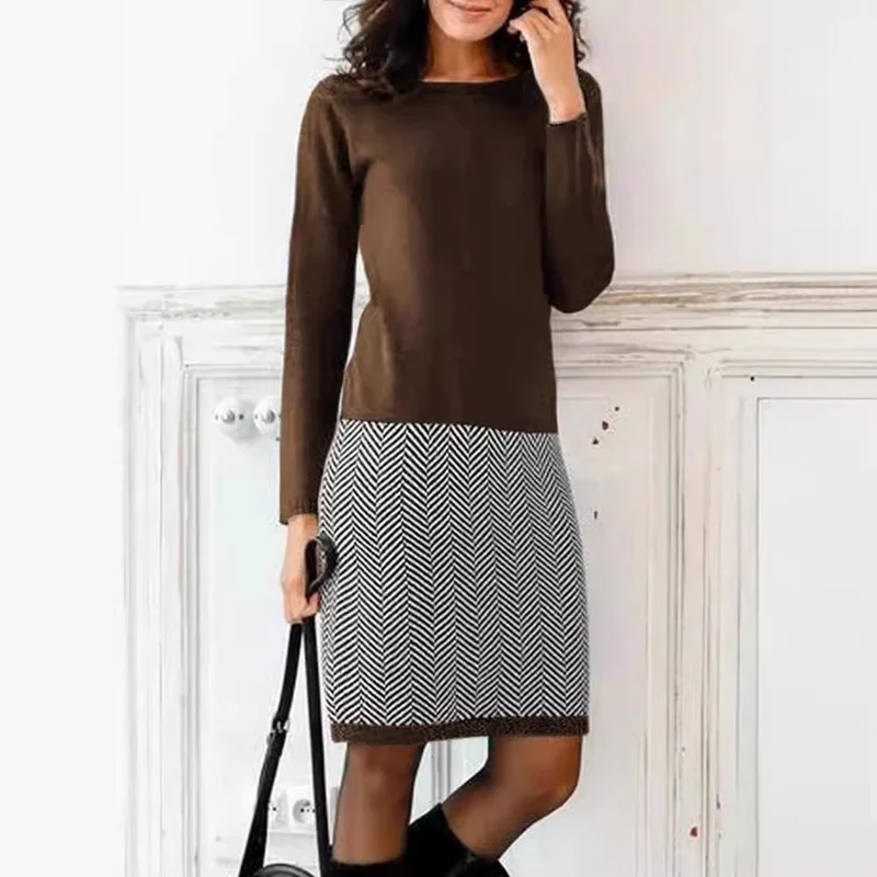 Elegantes Damen Strickkleid mit Chevron-Muster für Alltag & Büro