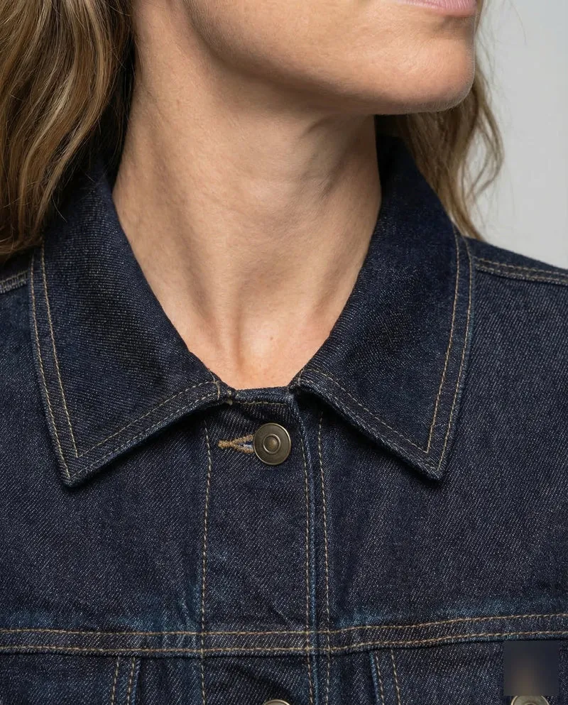 Damen Taillierte Denimjacke Metallknopfleiste