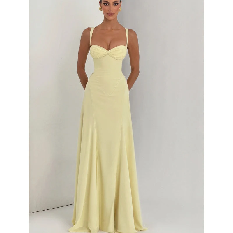 Damen Elegantes Maxikleid mit fein gerafftem Oberteil und Spaghettiträgern