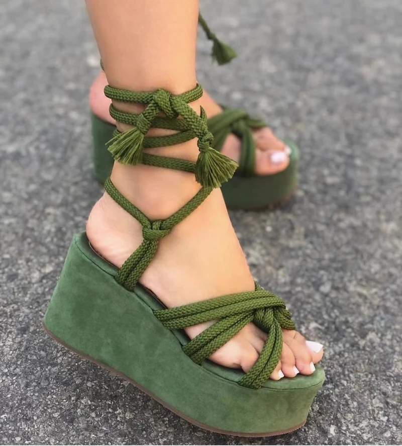 Damen Plateau-Sandalen mit geflochtenem Riemendesign