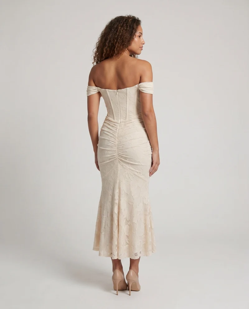 Damen Elegantes Maxikleid mit raffiniertem Spitzenfutter