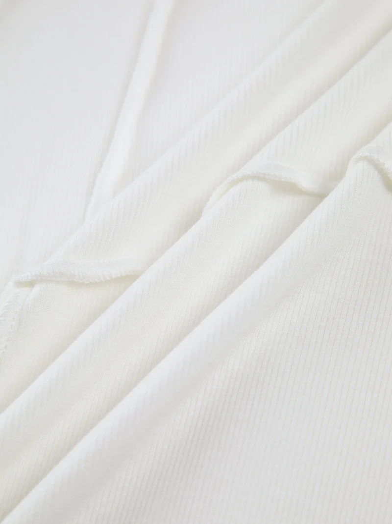 Nahtdetail Ripp-Top