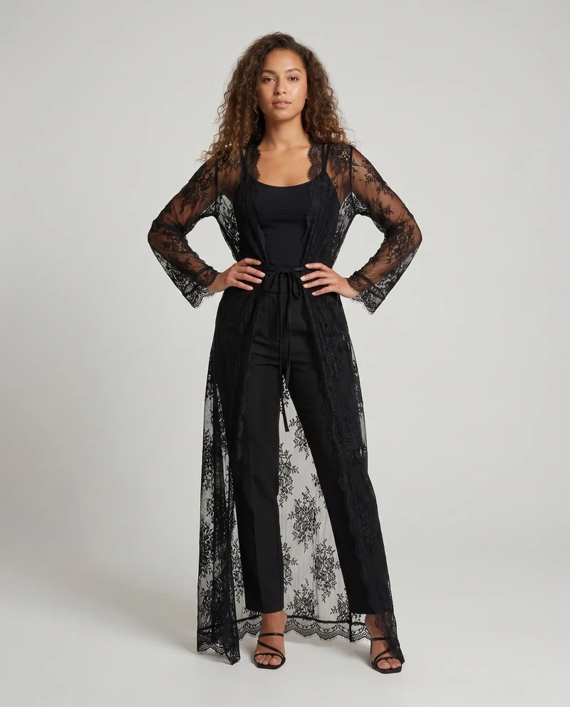 Damen Eleganter Spitzenkimono mit fließendem Schnitt